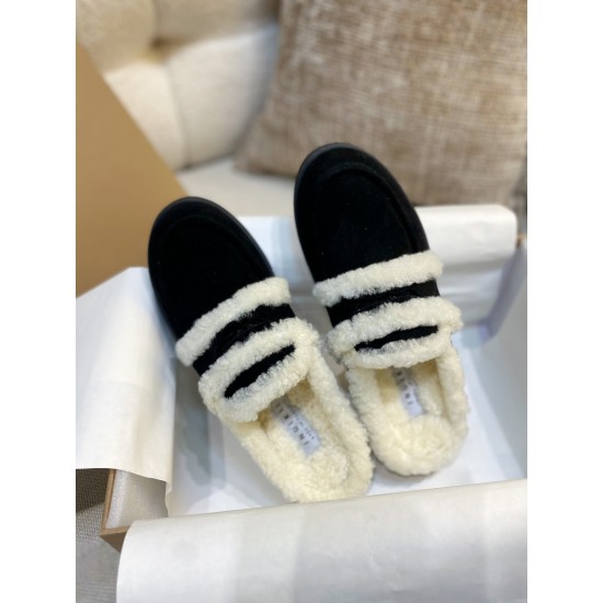 Inuikii Slippers Collection
Women 35-40
