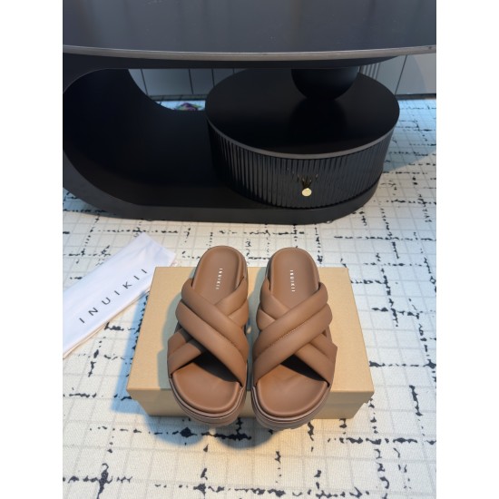 Inuikii Slippers Collection
Women 35-40
