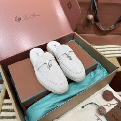 LP Half-Slippers Top Quality
Women 35-41
Men 39-45