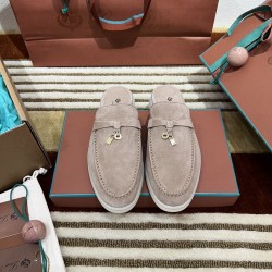 LP Half-Slippers Top Quality
Women 35-41
Men 39-45