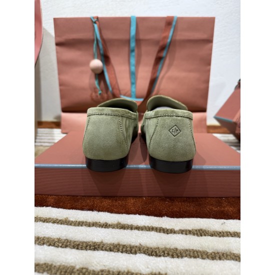 LP Loafers Top Quality
Women 35-41
Men 39-45