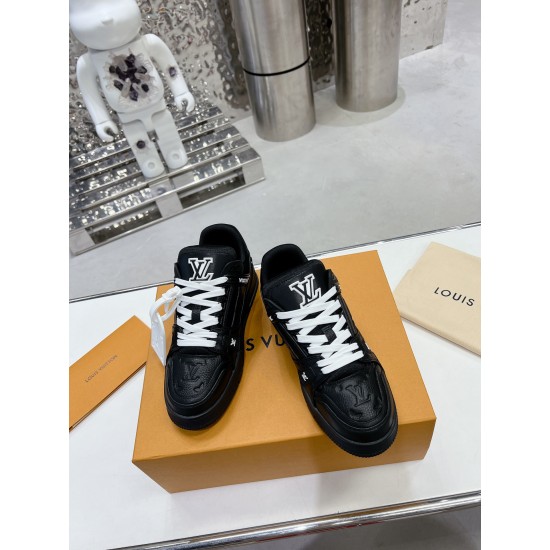 LV Casual Shoes Top Quality
Women 35-41
Men 39-45