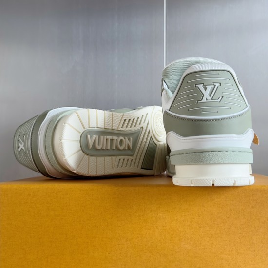 LV Casual Shoes Top Quality
Women 35-41
Men 39-45