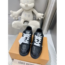 LV Casual Shoes Top Quality
Women 35-41
Men 39-45