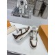 LV Casual Shoes Top Quality
Women 35-41
Men 39-45