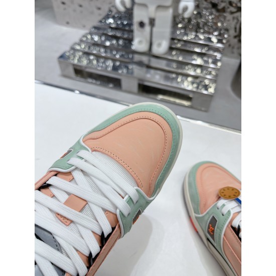 LV Casual Shoes Top Quality
Women 35-41
Men 39-45