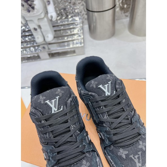 LV Casual Shoes Top Quality
Women 35-41
Men 39-45