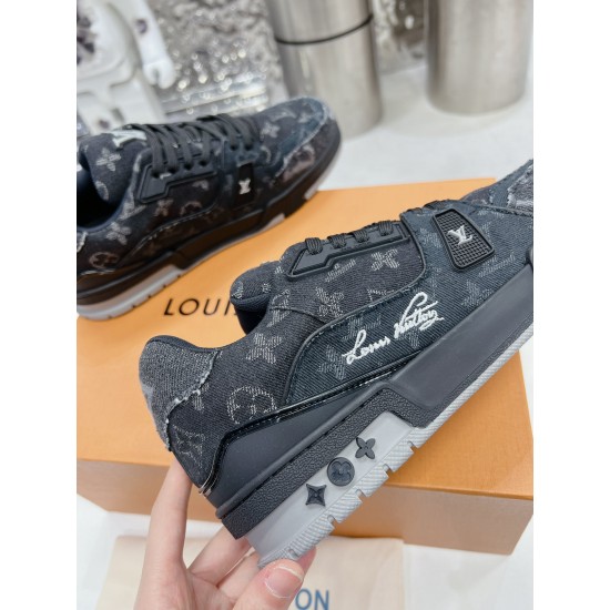 LV Casual Shoes Top Quality
Women 35-41
Men 39-45