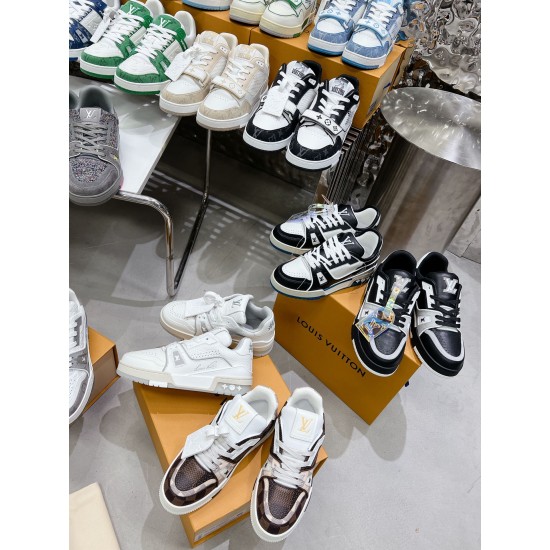 LV Casual Shoes Top Quality
Women 35-41
Men 39-45