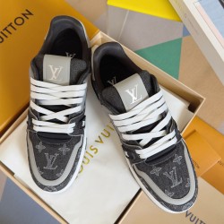 LV Casual Shoes Top Quality
Women 35-41
Men 39-45