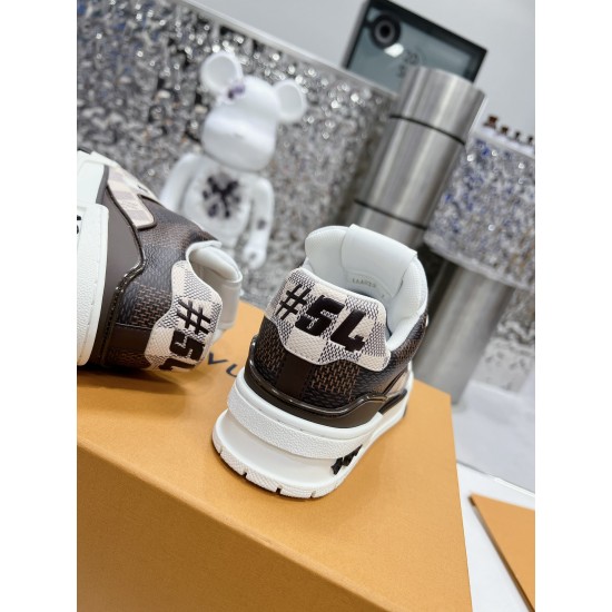 LV Casual Shoes Top Quality
Women 35-41
Men 39-45