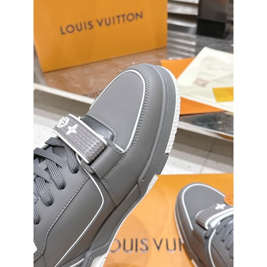 LV Casual Shoes Top Quality
Women 35-41
Men 39-45
