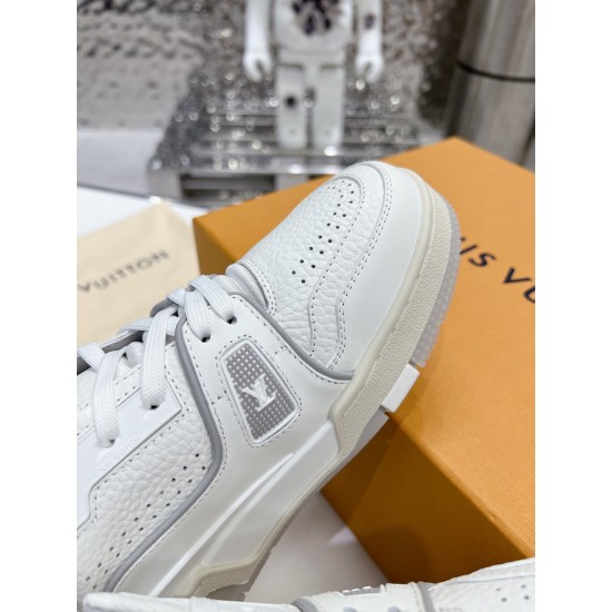 LV Casual Shoes Top Quality
Women 35-41
Men 39-45