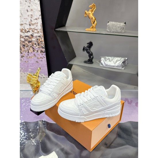LV Casual Shoes Top Quality
Women 35-41
Men 39-45