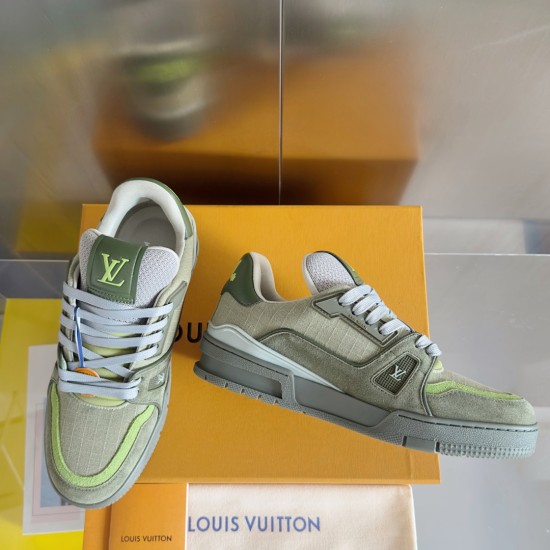 LV Casual Shoes Top Quality
Women 35-41
Men 39-45