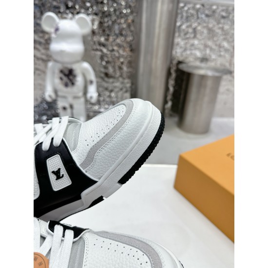 LV Casual Shoes Top Quality
Women 35-41
Men 39-45