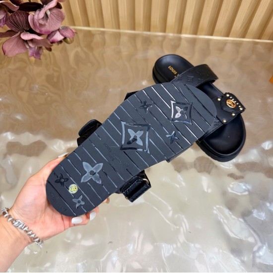 LV slippers