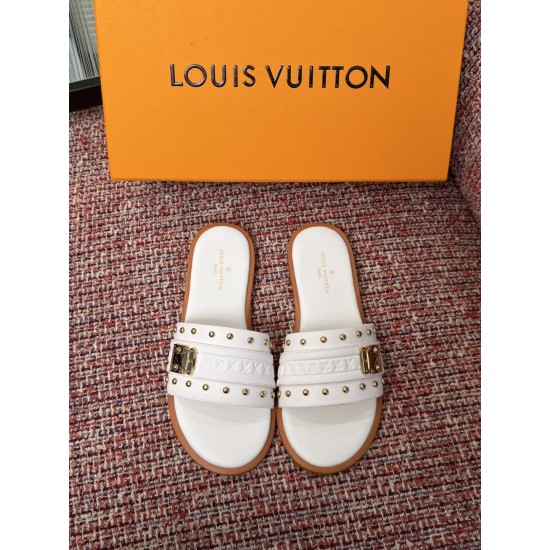 LV slippers