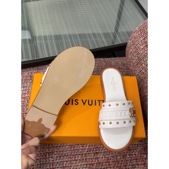 LV slippers