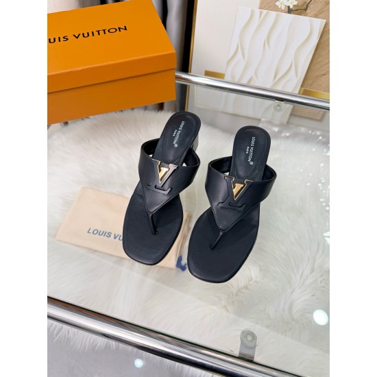 LV slippers