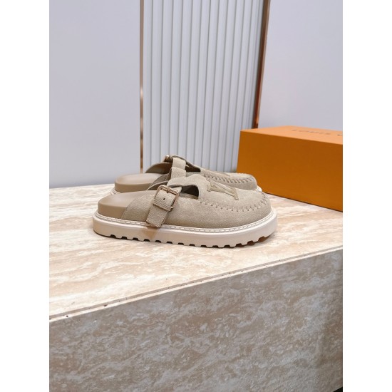 LV slippers