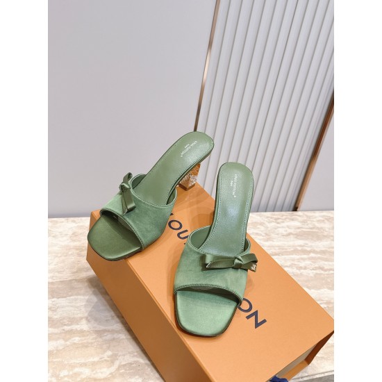 LV slippers