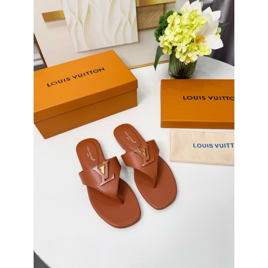 LV slippers