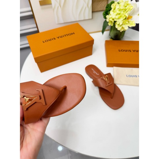 LV slippers