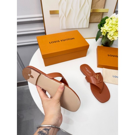 LV slippers