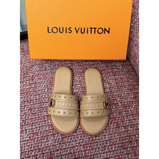 LV slippers
