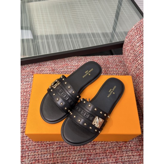 LV slippers
