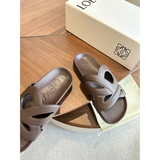 Loewe slippers