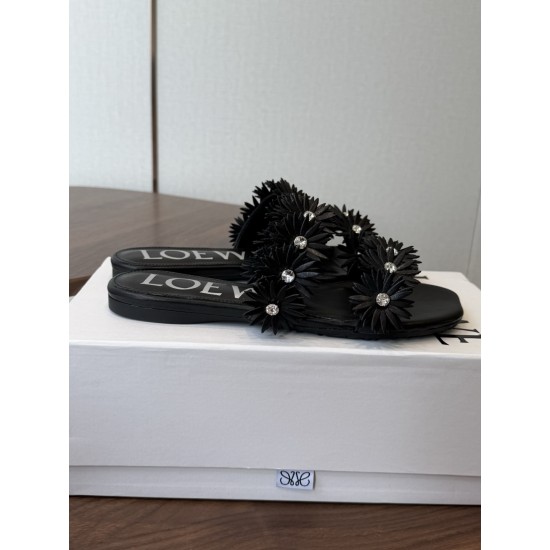 Loewe slippers