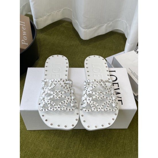 Loewe slippers