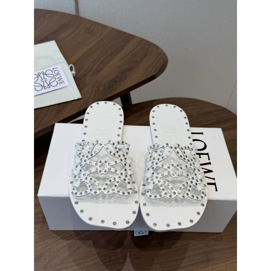 Loewe slippers