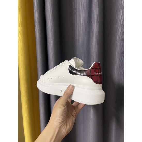 McQueen Casual Shoes Top Quality
Women 35-41
Men 39-45