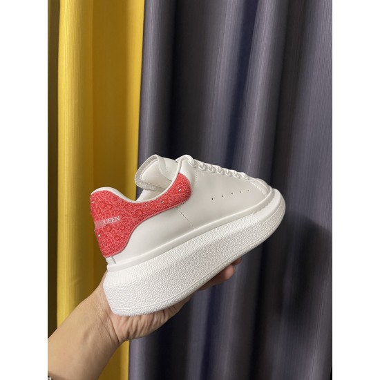 McQueen Casual Shoes Top Quality
Women 35-41
Men 39-45
