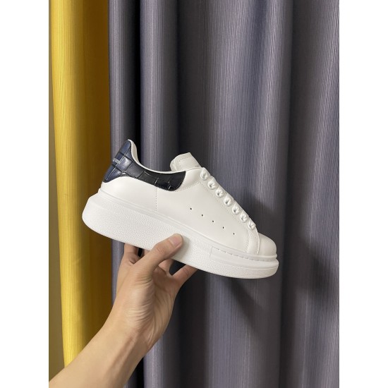 McQueen Casual Shoes Top Quality
Women 35-41
Men 39-45
