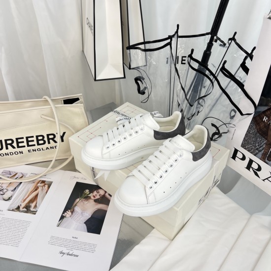 McQueen Casual Shoes Top Quality
Women 35-41
Men 39-45