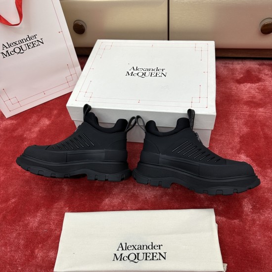 McQueen Casual Shoes Top Quality
Women 35-41
Men 39-45