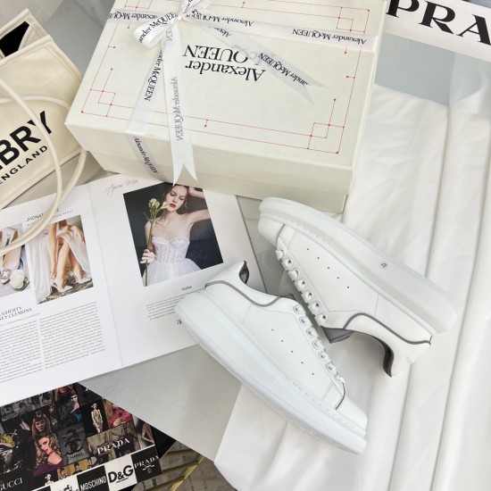 McQueen Casual Shoes Top Quality
Women 35-41
Men 39-45
