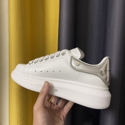 McQueen Casual Shoes Top Quality
Women 35-41
Men 39-45
