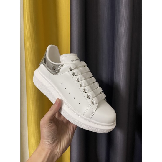 McQueen Casual Shoes Top Quality
Women 35-41
Men 39-45