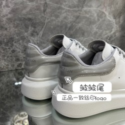McQueen Casual Shoes Top Quality
Women 35-41
Men 39-45