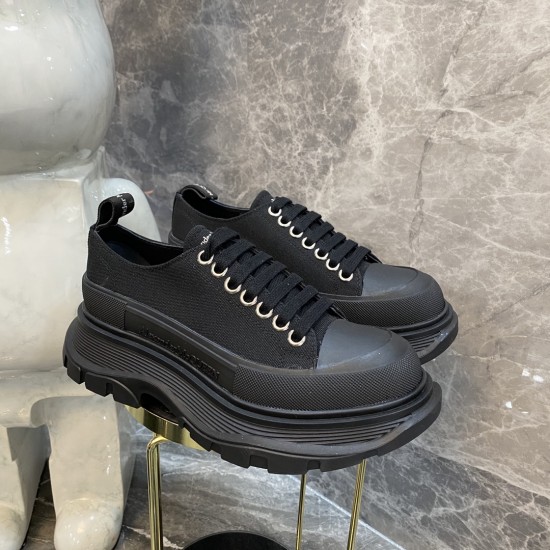 McQueen Casual Shoes Top Quality
Women 35-41
Men 39-45