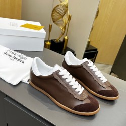 MiuMiu Shoes Top Quality
Women 35-41
Men 39-45