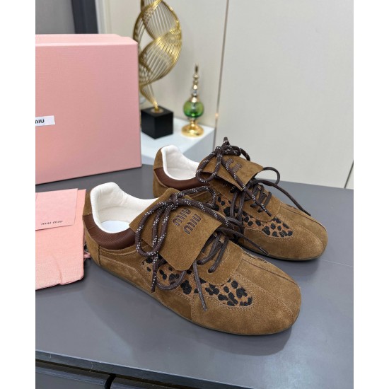 MiuMiu Shoes Top Quality
Women 35-41
Men 39-45
