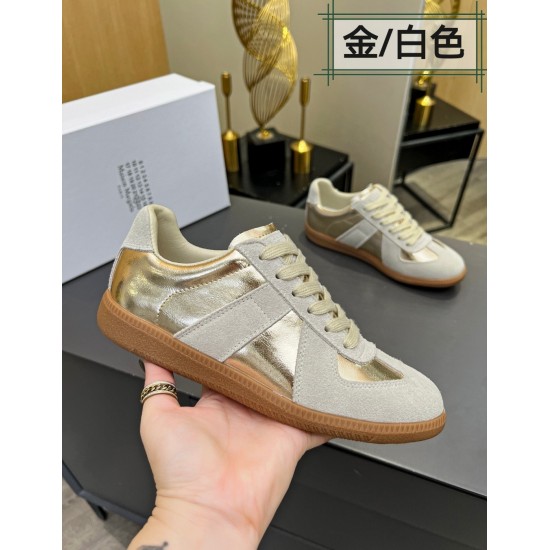 MiuMiu Shoes Top Quality
Women 35-41
Men 39-45