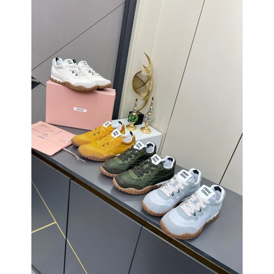 MiuMiu Shoes Top Quality
Women 35-41
Men 39-45
