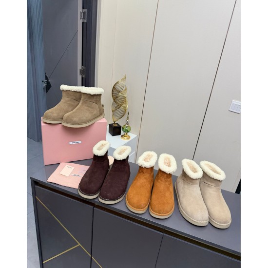 MiuMiu Shoes Top Quality
Women 35-41
Men 39-45
